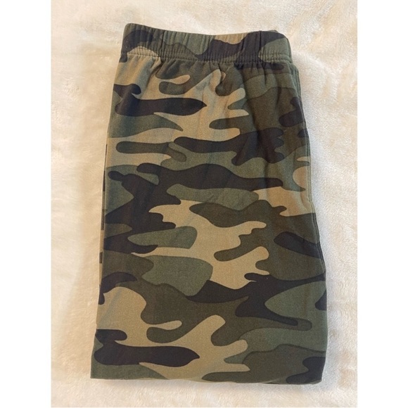 Camo Leggings for Women - Picture 3 of 3